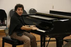 Victor Simon au piano