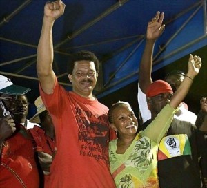 F3 Des gestes fraternels dans la chaleur du jeu